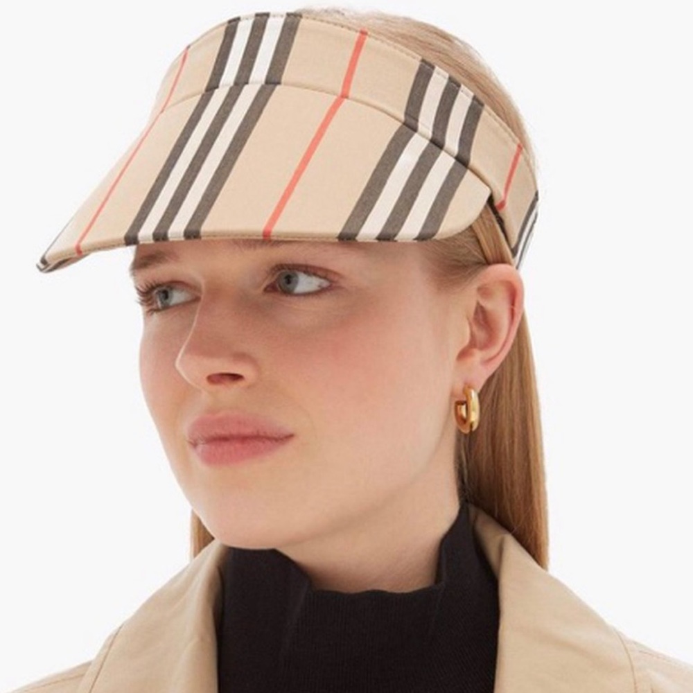 Burberry stripe visor
